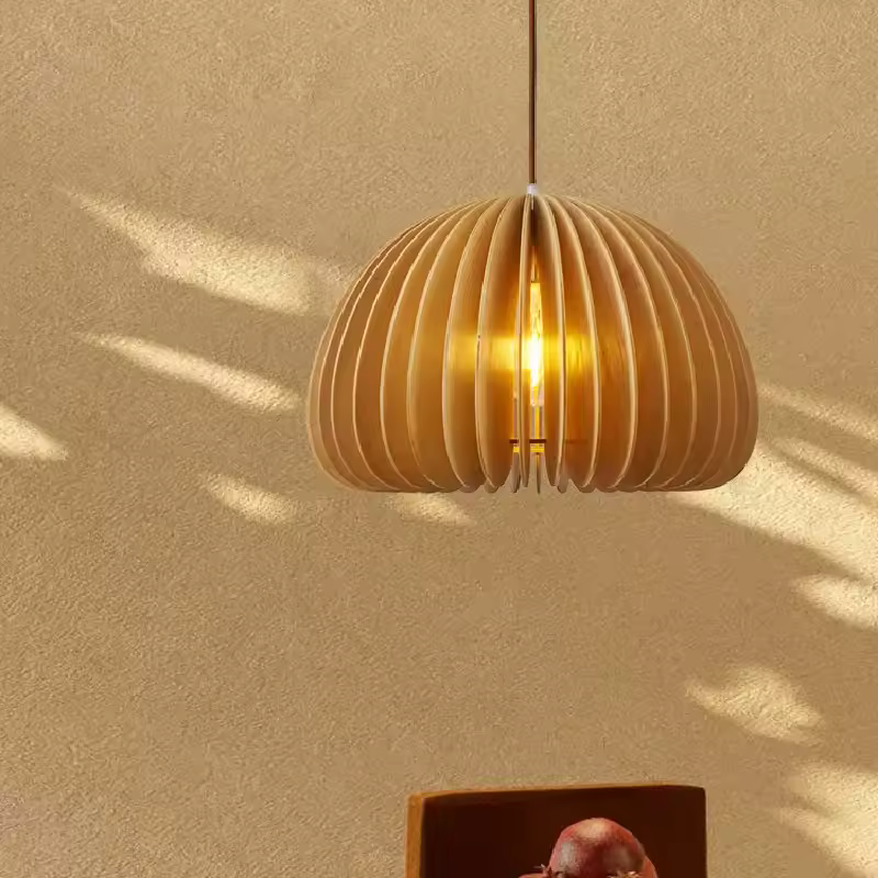 Bamboo Knit Pendant - Wood Leaf