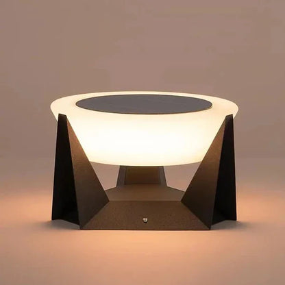 Landing Solar Light — Outdoor Elegance